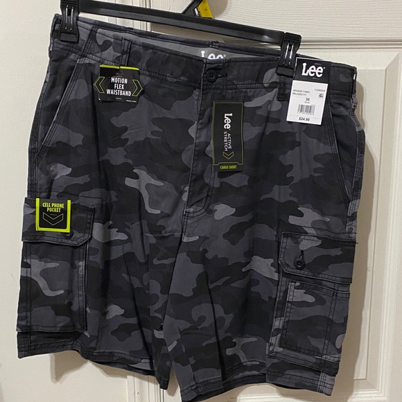Lee Men's Cargo Shorts - Gray Camo - Picture 1 of 1